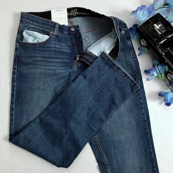 Eddie Bauer NWT Flex Comfort Regular Fit Jeans Men 32 x 32 *Pls See Description* - Picture 4 of 10